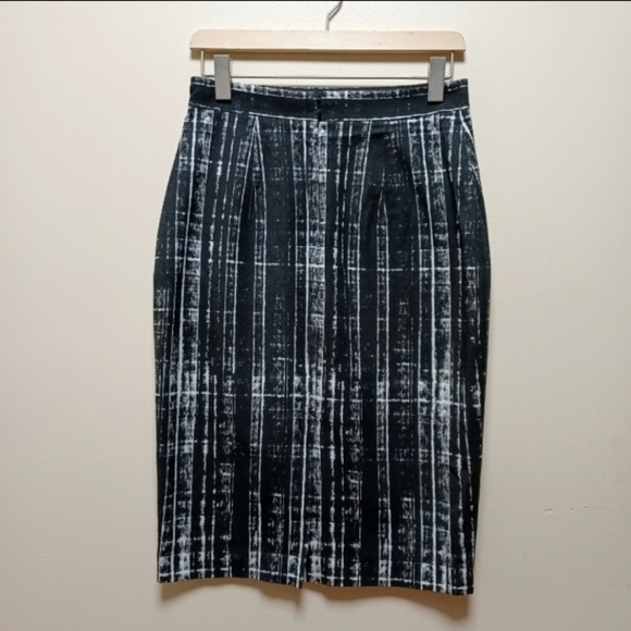 Banana Republic black and white Marble Sloan Pencil skirt  | womans size 4 - Picture 6 of 14